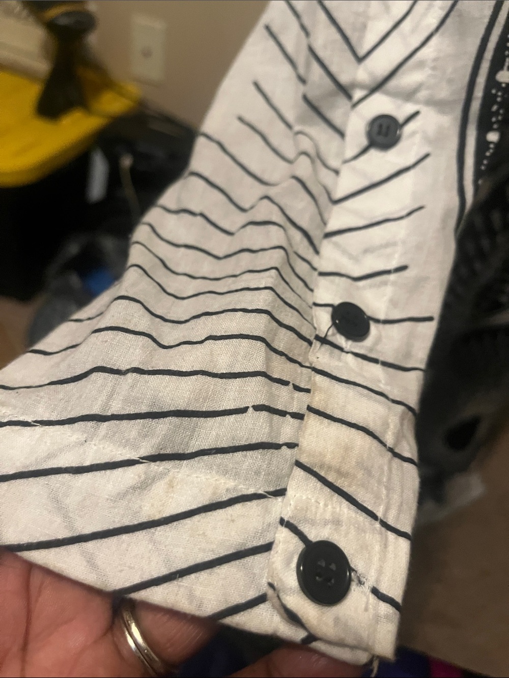 Black & White Graphic Button-Front Tunic Top - Picture 4 of 5